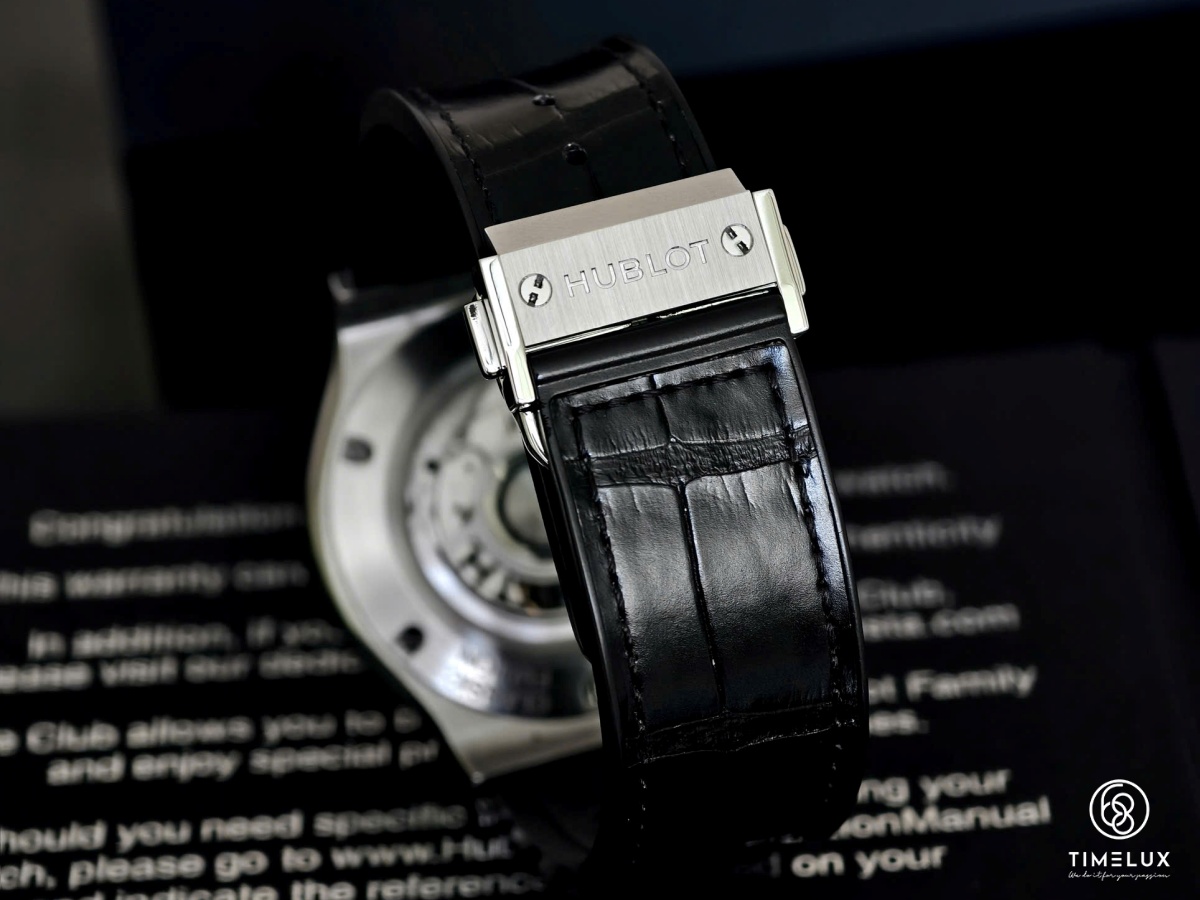 HUB Classic Fusion Black Dial Custom Pave Full Diamond 42mm