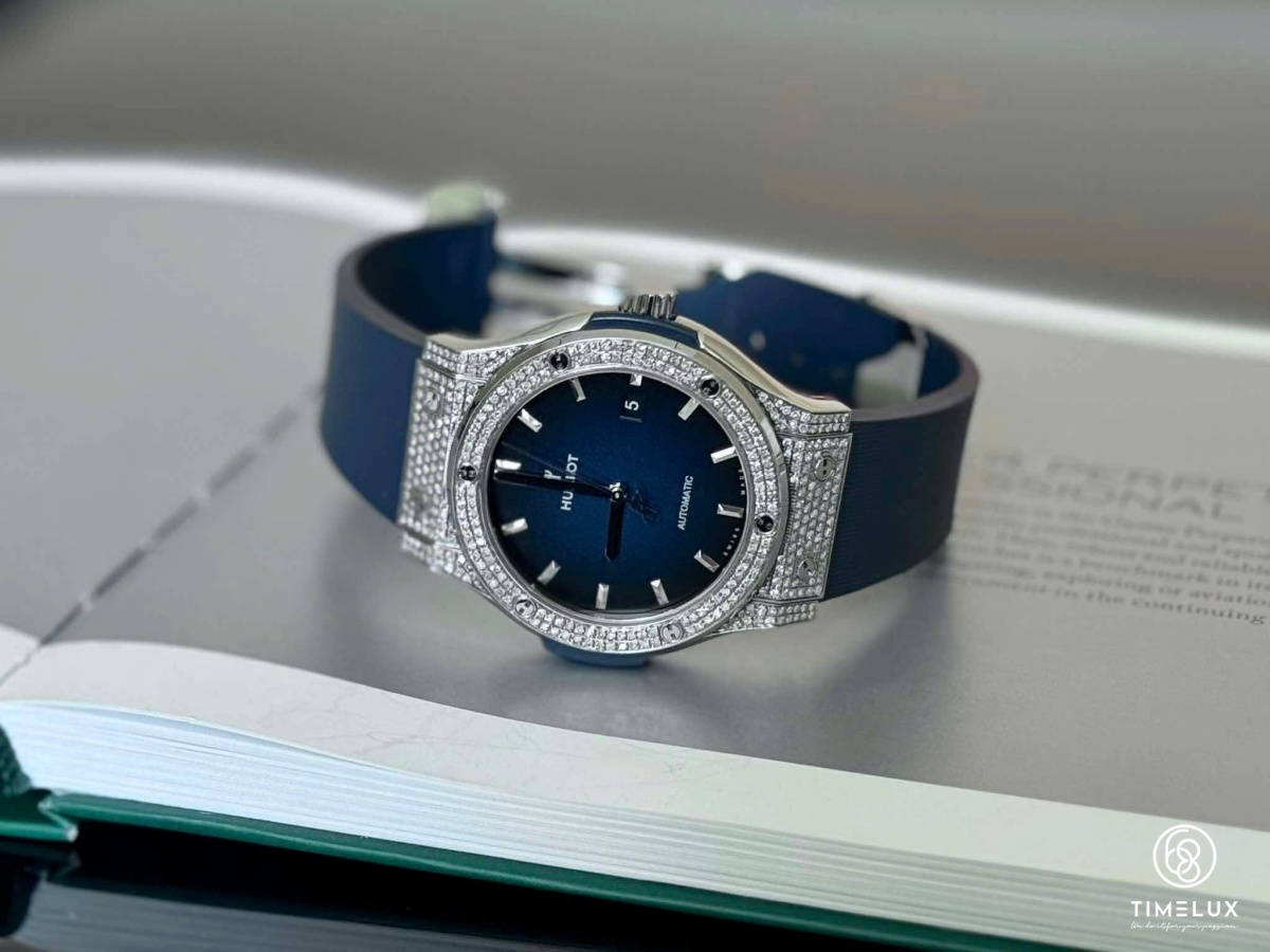 HUB Classic Fusion NavyBlue Dial Custom Pave Full Diamond 42mm 