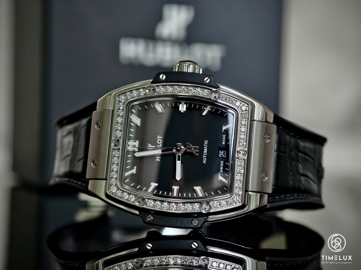 Hublot Spirit BigBang 39mm Mặt Đen Viền Kim Cương Zin Fullbox 2023