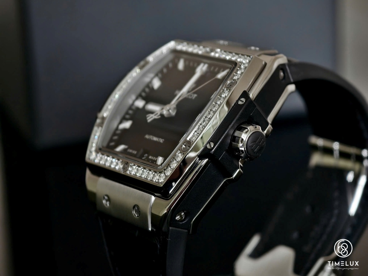 Hublot Spirit BigBang 39mm Mặt Đen Viền Kim Cương Zin Fullbox 2023