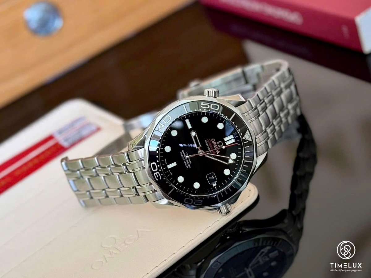 OMG Seamaster Diver 300m Co-Axial Black Ceramic Dial/Bezel Chronometer Automatic 41mm