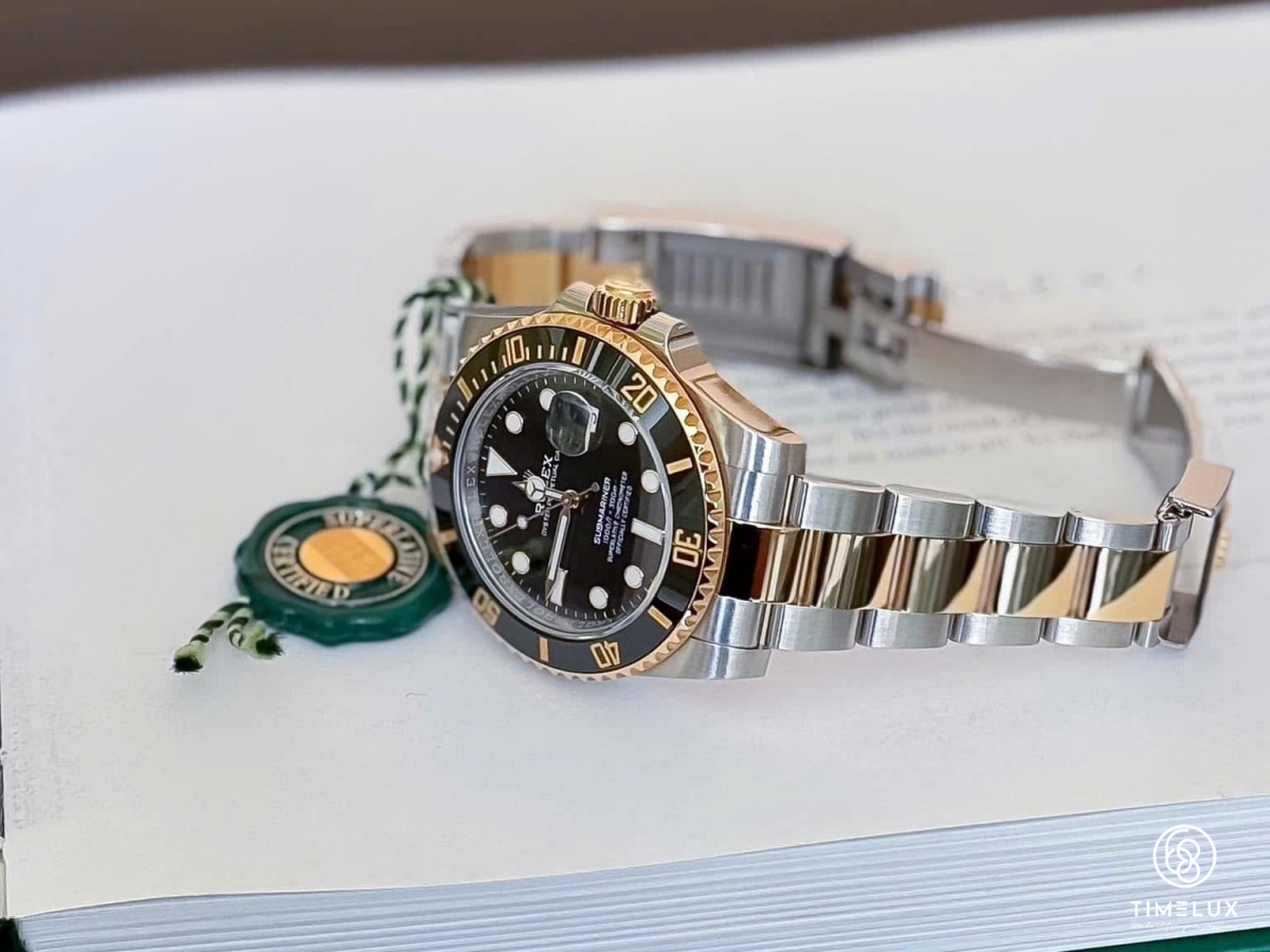 Rolex 116613LN Datejust Submariner Black Dial 18K Au750 Gold/Steel 40mm