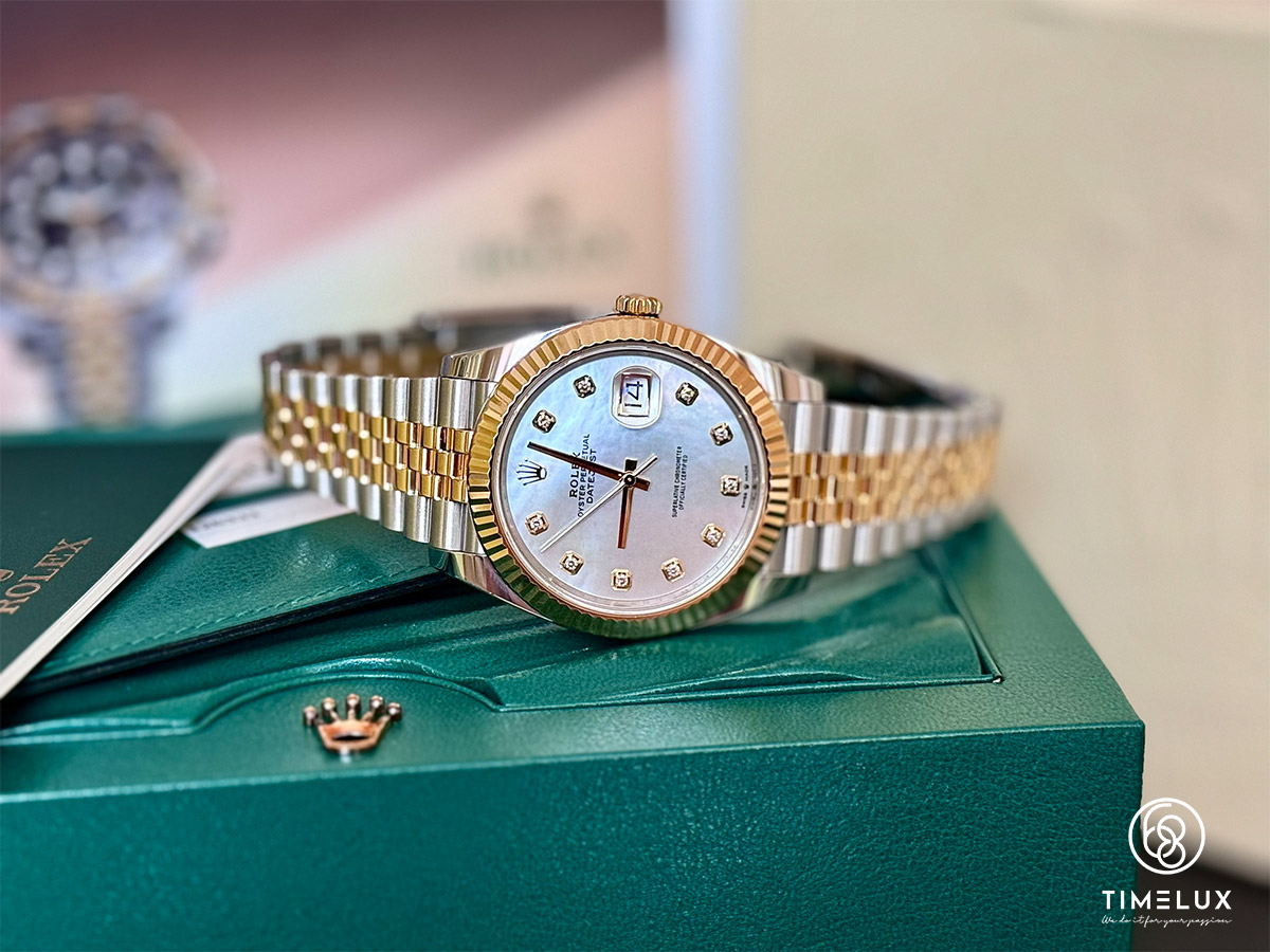 Rolex 126333 Datejust MOP Dial Gold/Steel Automatic 41mm